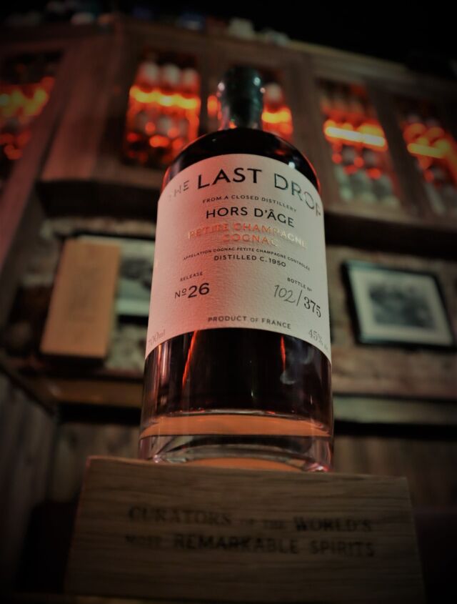 One of our greatest pleasures is seeing our bottles land in bars and on shelves across the world. In the wilds of Limerick, Ireland, @mothermacspub has been a great believer in and supporter of The Last Drop and everything we do.

They’re now pouring a number of different Drops, including this beautiful Hors d’Age Cognac, distilled in 1950. A warm welcome will await you, if you happen to be passing. 
_____

#remarkablespirits #rarespirits #thelastdrop #lastdropdistillers #scotchwhisky #blendedscotchwhisky #beforethereisnomore #masterblender #limitededition #raretreasures #whiskeygram #instawhisky #威士忌酒 #ウィスキー #위스키